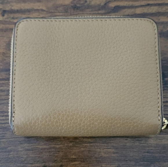 Tory Burch Bifold Britten Leather Wallet - Picture 4 of 12
